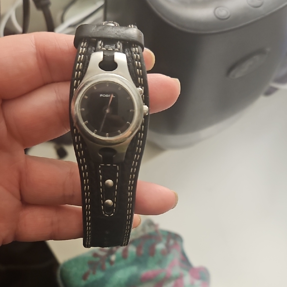 Vintage Fossil Big Tic ES-9674 Women's Black Leather Cuff Watch